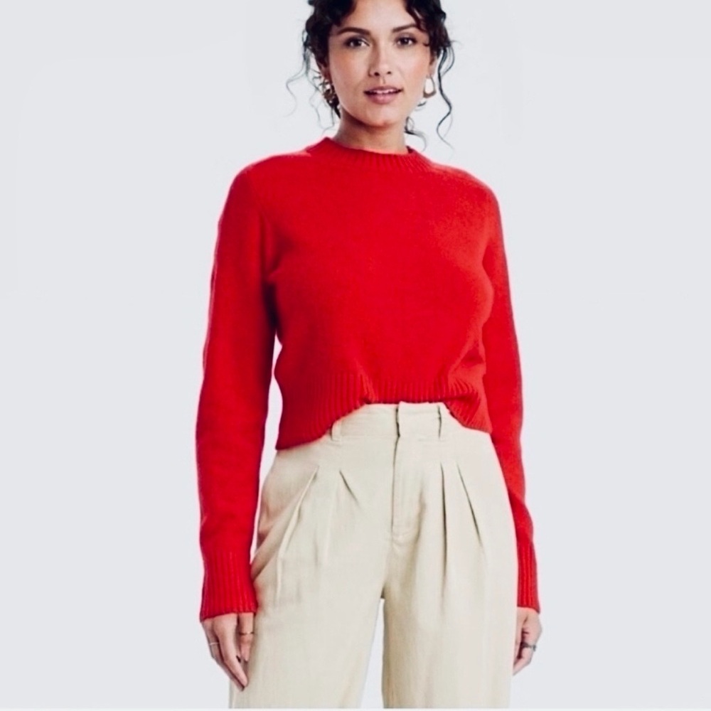 NWT Universal Thread Red Crewneck Sweater Size XS